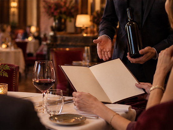 Choisir un vin au restaurant : une méthode simple pour ne pas se tromper